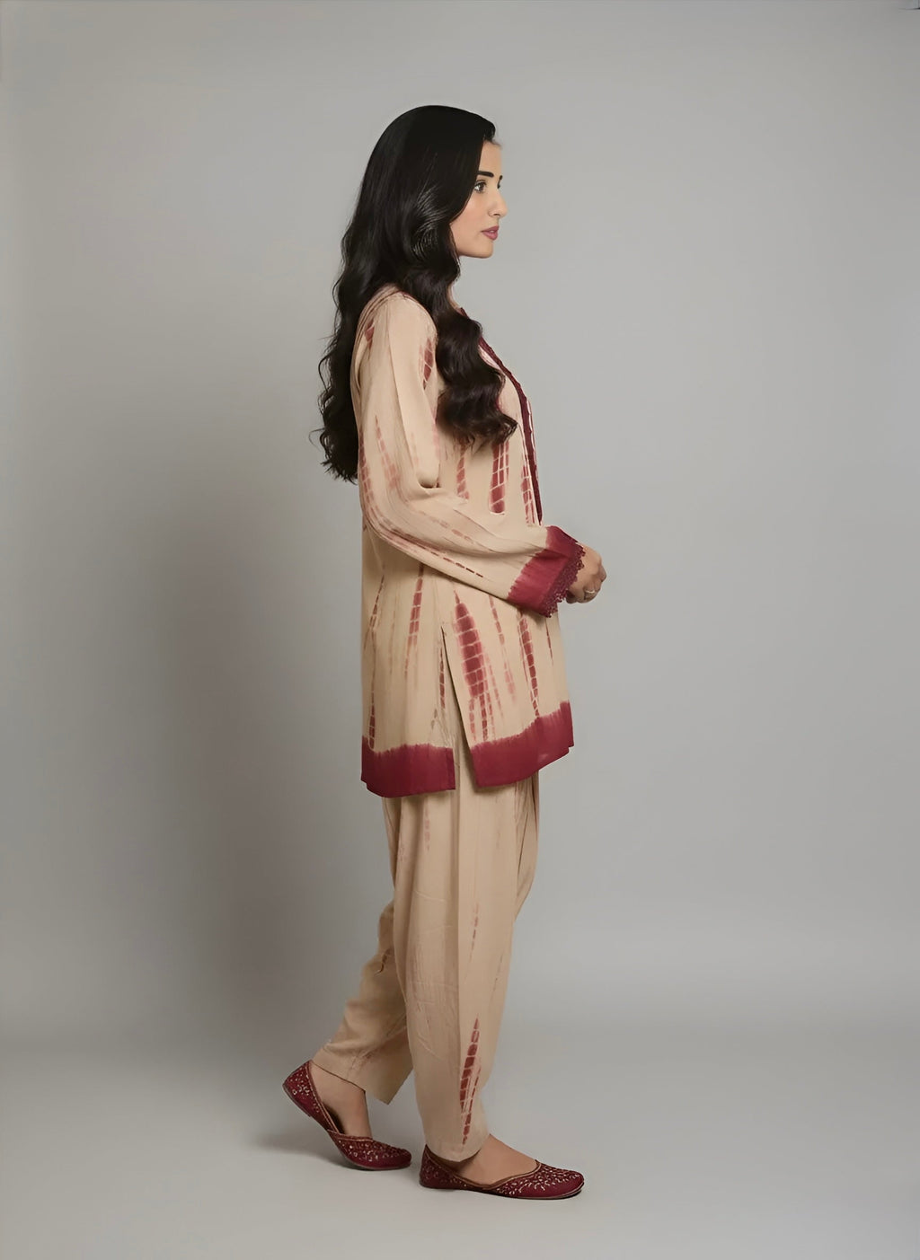 Naira 2pc