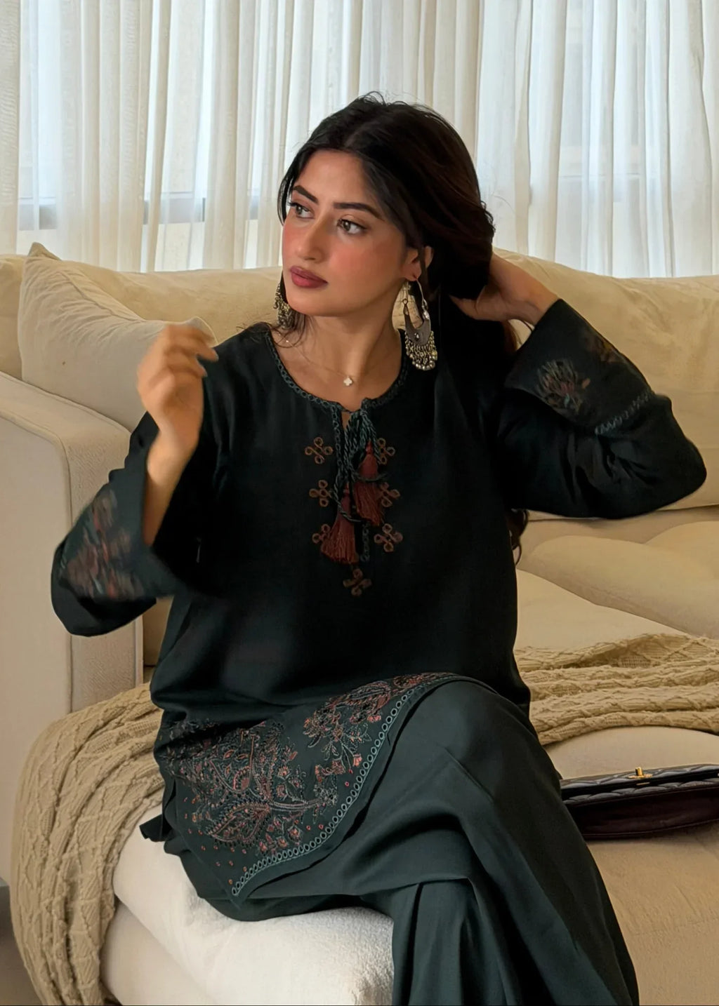Mahjabeen 2pc