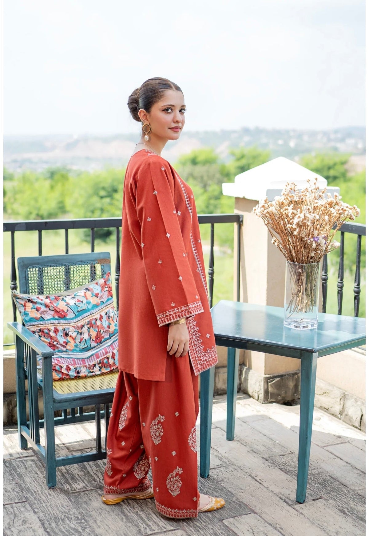 Mehreen 2PC