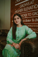 Nusrat 2pc